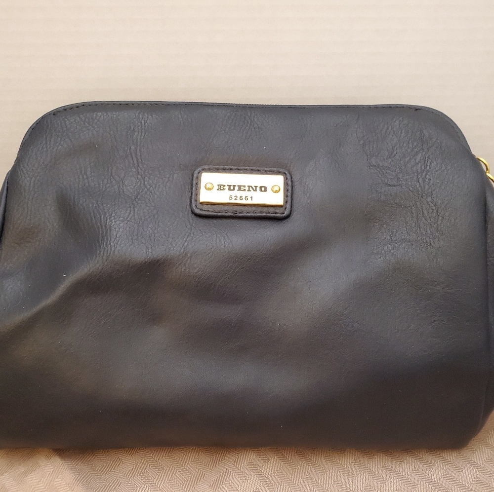 Bruno soft black leather shoulder bag
